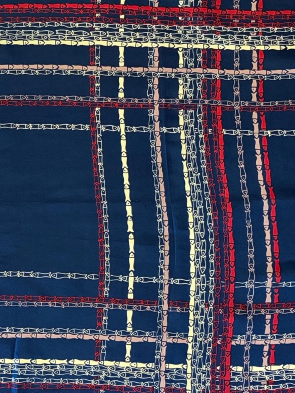 Echo square navy